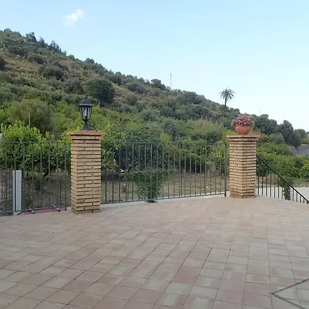 Gospodarstwo wiejskie Patitiri Santa Teresa Di Riva